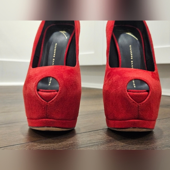 Giuseppe Zanotti Red Suede Peep Toe Platform Heels - Picture 4 of 13